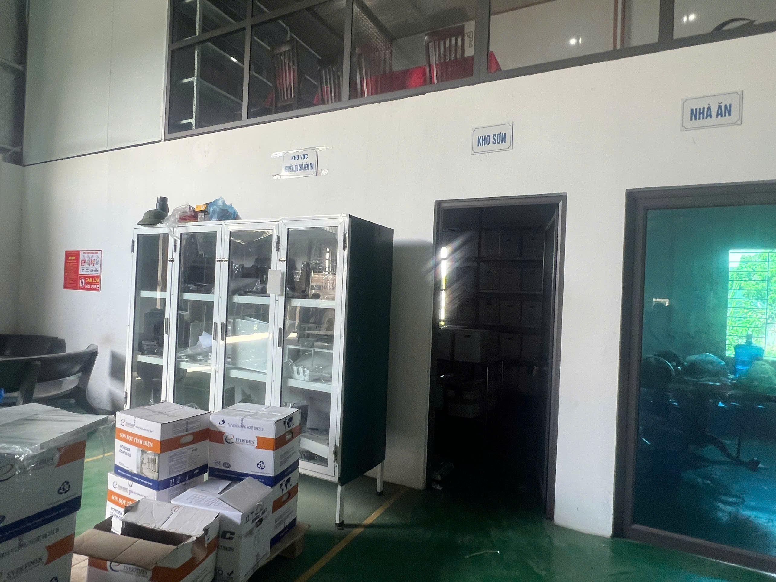 Painting Area.jpg